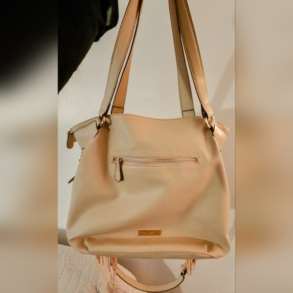Jessica Simpson  shoulder bag with fringe. Bag has extra removable strap. - Picture 3 of 4
